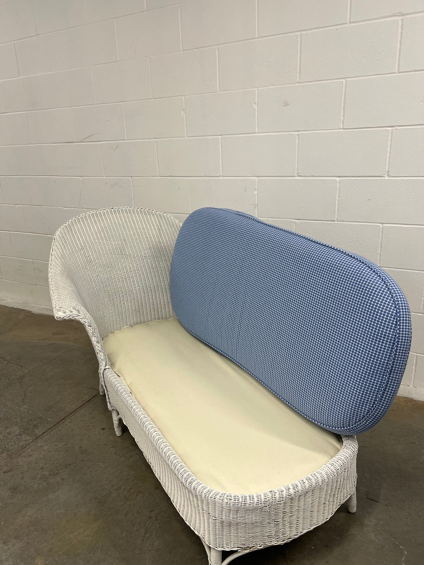 Vintage Wicker Chaise