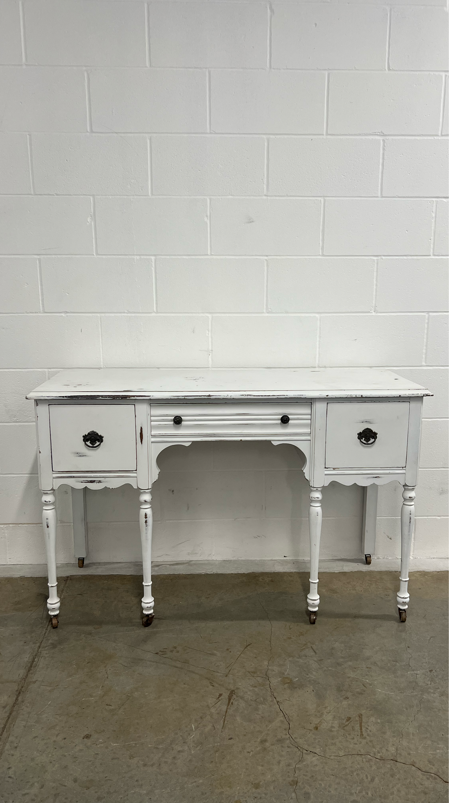 1940’s Shabby Chic Distressed Vanity